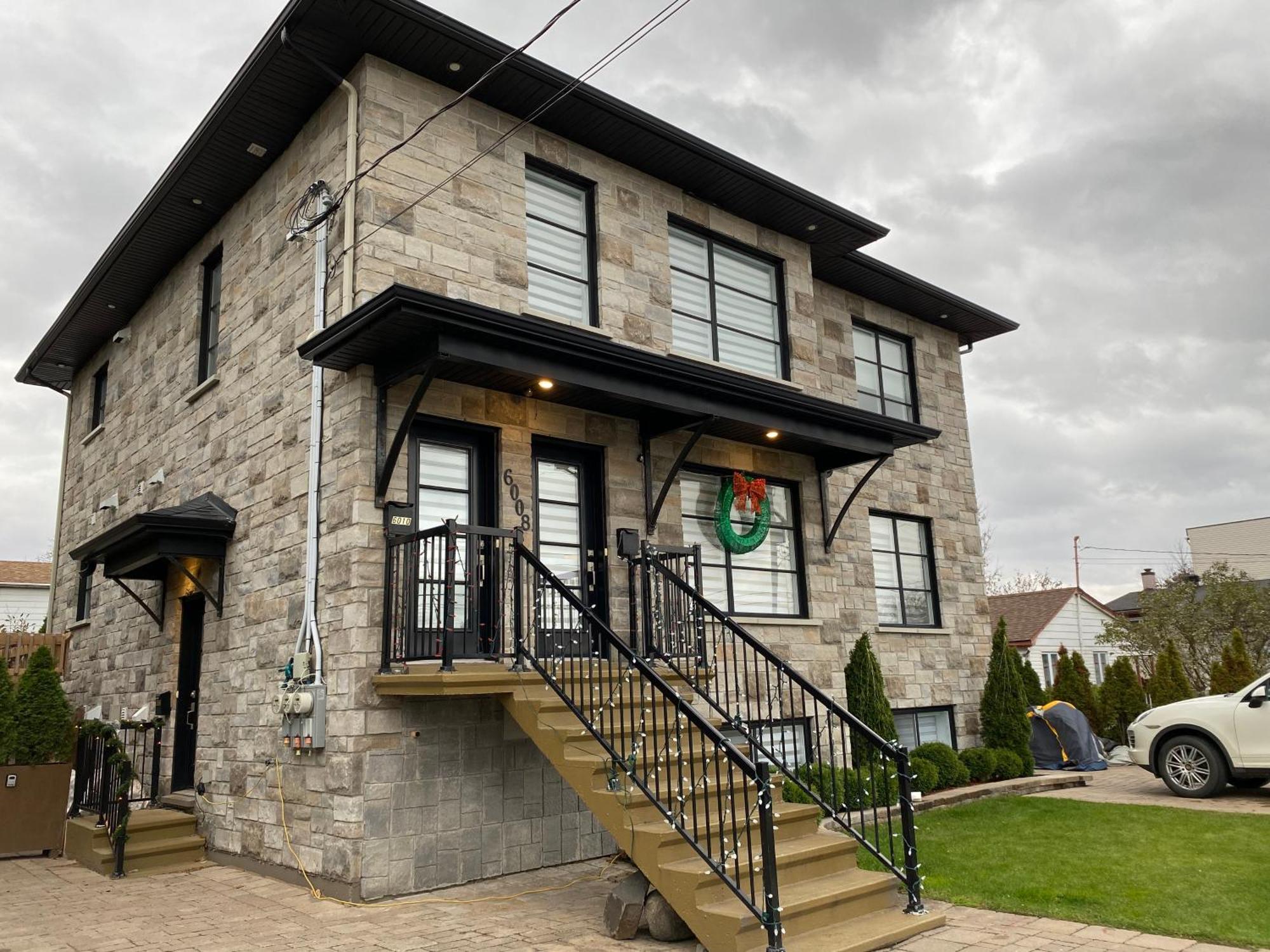 Beautiful Private Full Condo Brossard Eksteriør billede